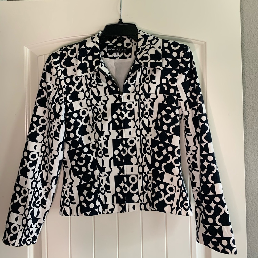 Forwear Jacket Black and White Sz 4